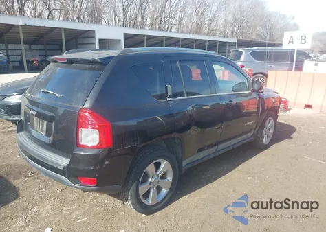 2011 Jeep Compass z USA, uszkodzony, nr VIN 1J4NF1FB3BD186805